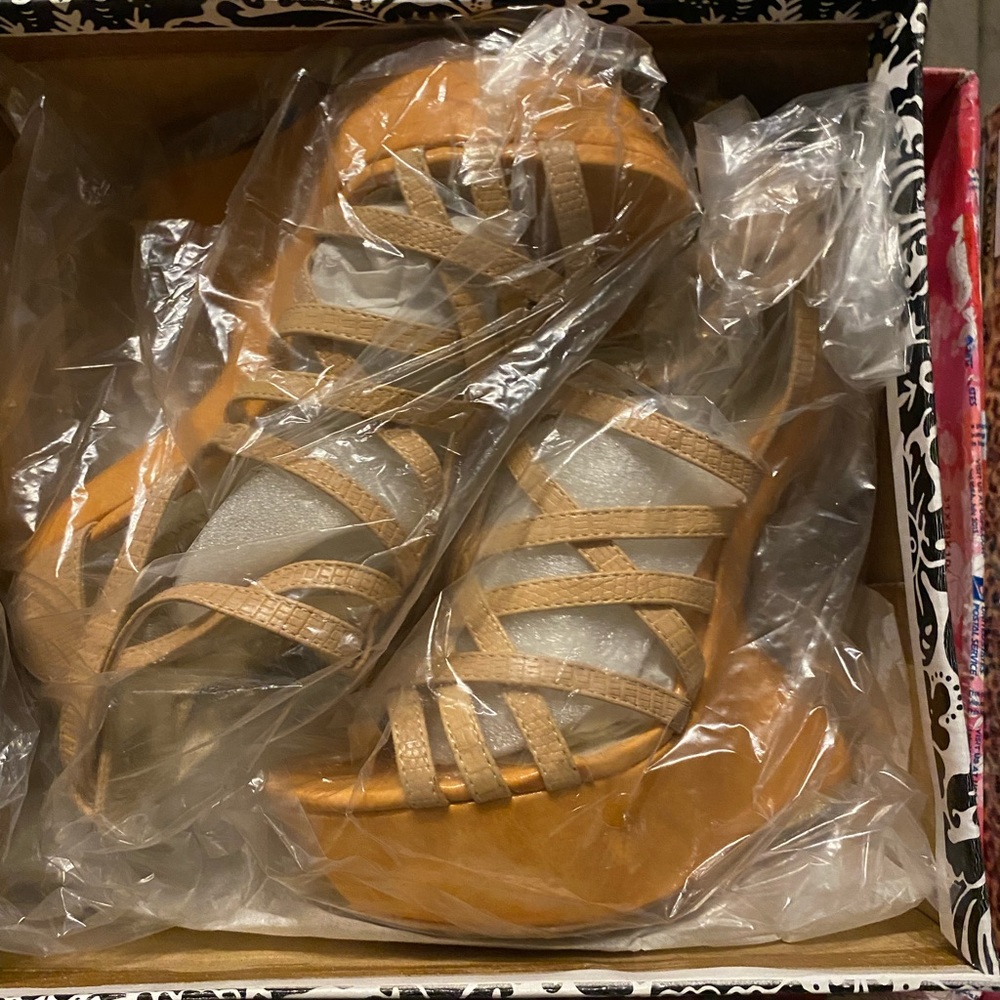 Unique wedge heels